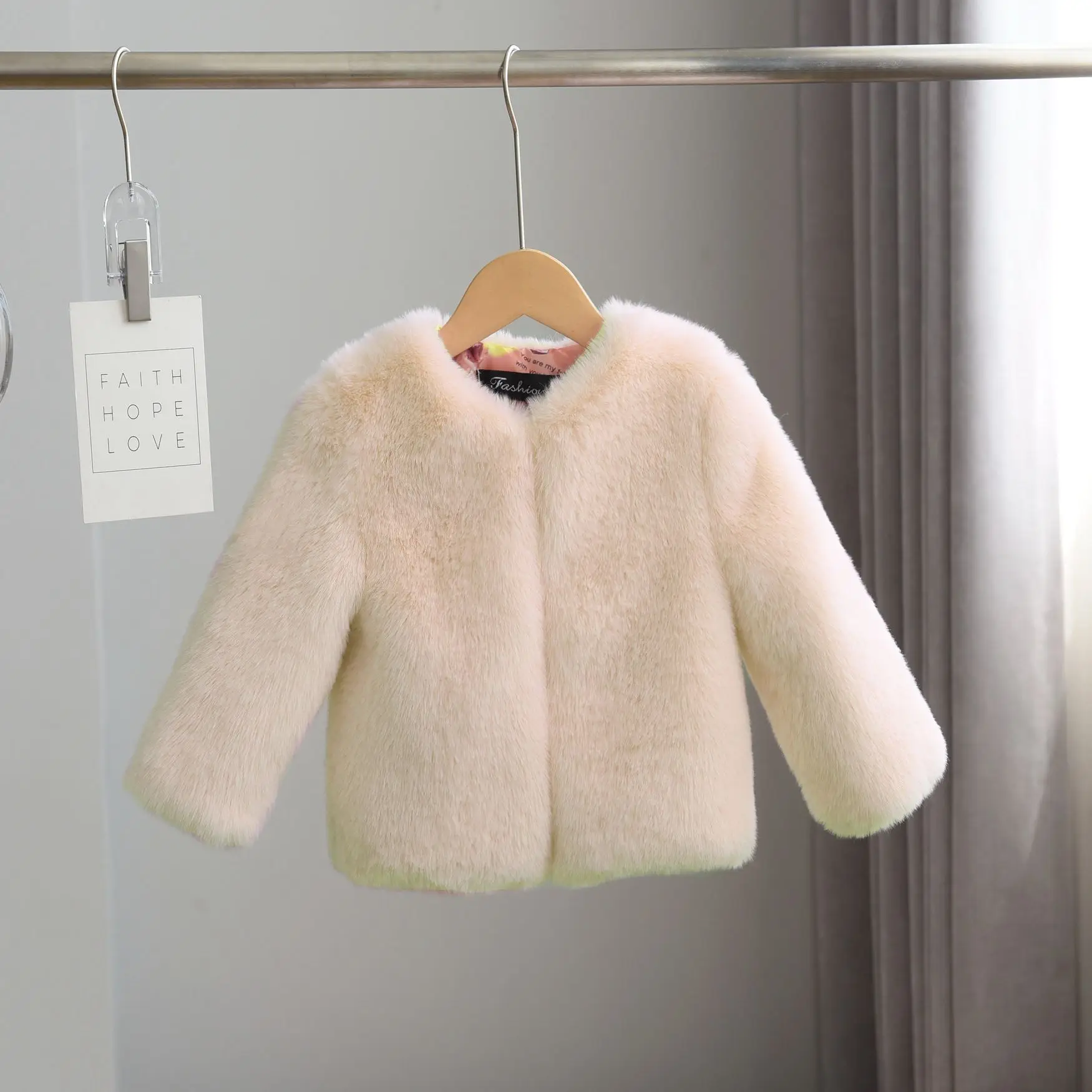 

Spring Baby Girls Clothes Faux Rabbit Fur Coat Children Fleece Jacket Warm Snowsuit 1-10 Y Hooded Parka Outerwear XMP506