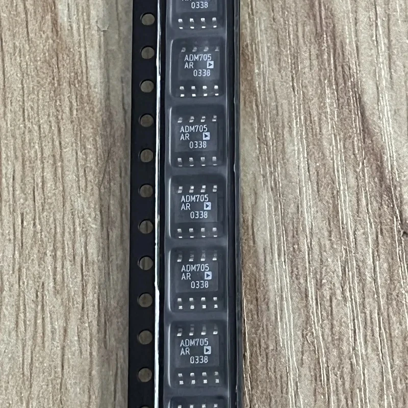 5ชิ้น ADM660 ADM660AR ADM705AR-REEL7 ADM705ARSOP8ใหม่เอี่ยมของเดิม