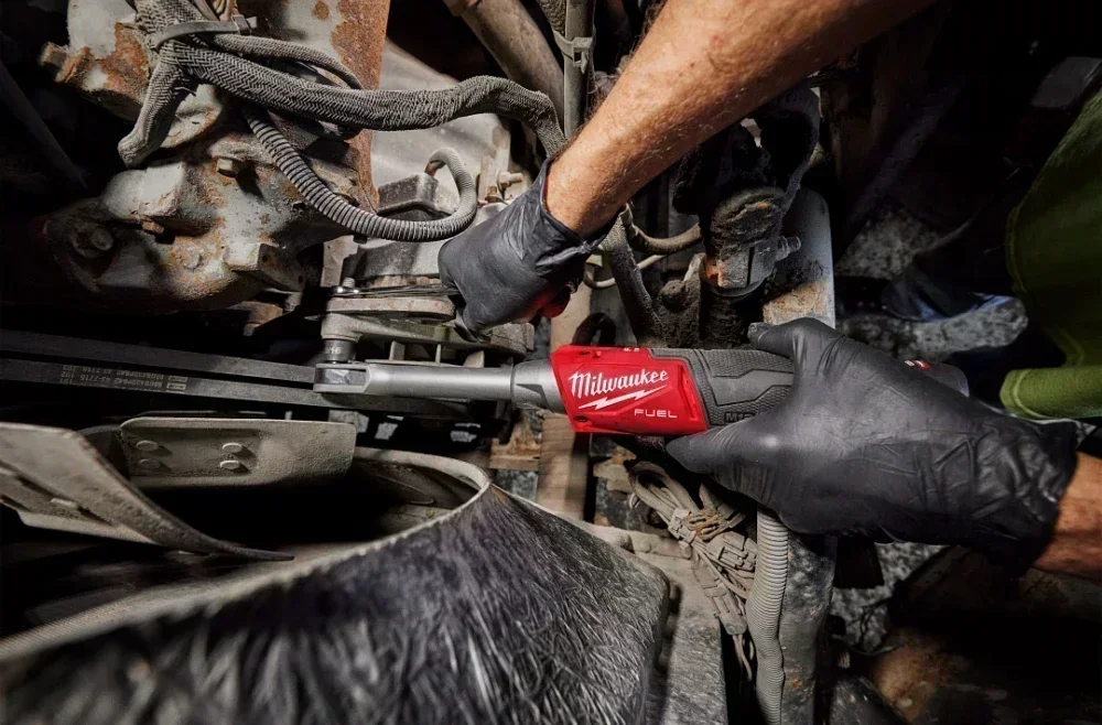 Milwaukee M12 FPTR/3050 M12 FUEL INSIDER™ 81NM Extended Reach Ratchet Electric Wrench MILWAUKEE 12V Power Tools