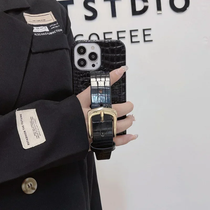 FF-15G سوار جلدي فاخر كبير مع فتحات بطاقة مزدوجة حافظة لهاتف آيفون X XR XS MAX 11 12 13 14 حافظة هاتف مقاومة للصدمات