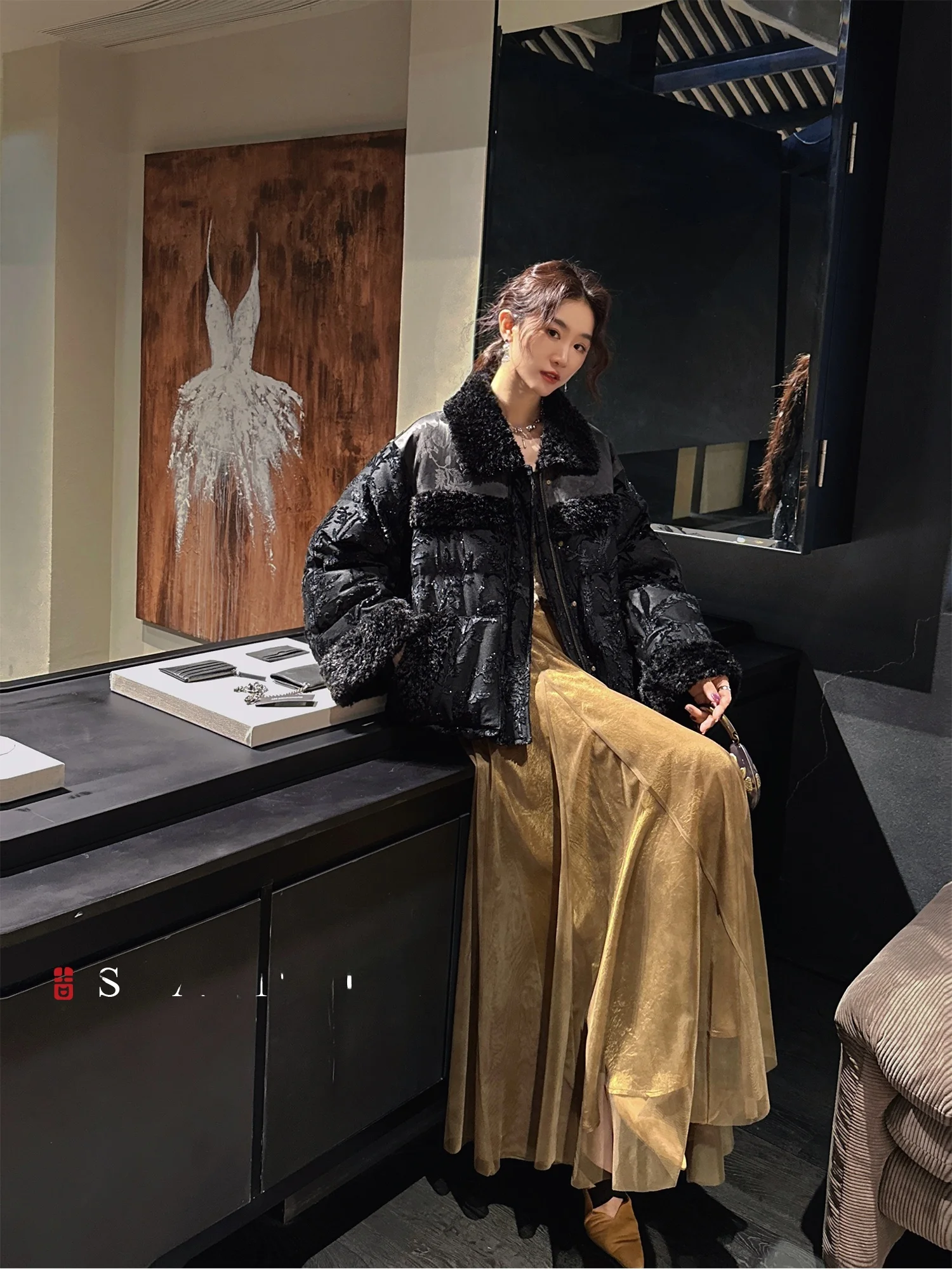 

Новая женская зимняя куртка-пуховик в китайском стиле с цветочным узором и серебряными вставками, с видом на горы Циншань