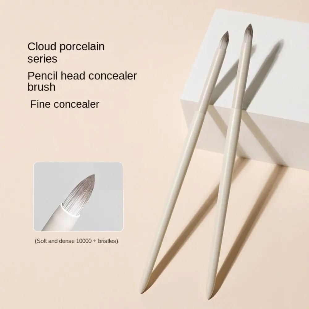 Round Head Pencil Tip Concealer Brush Concealer Blending Brush Wooden Handle Precision Concealer Makeup Brush Eye Bag