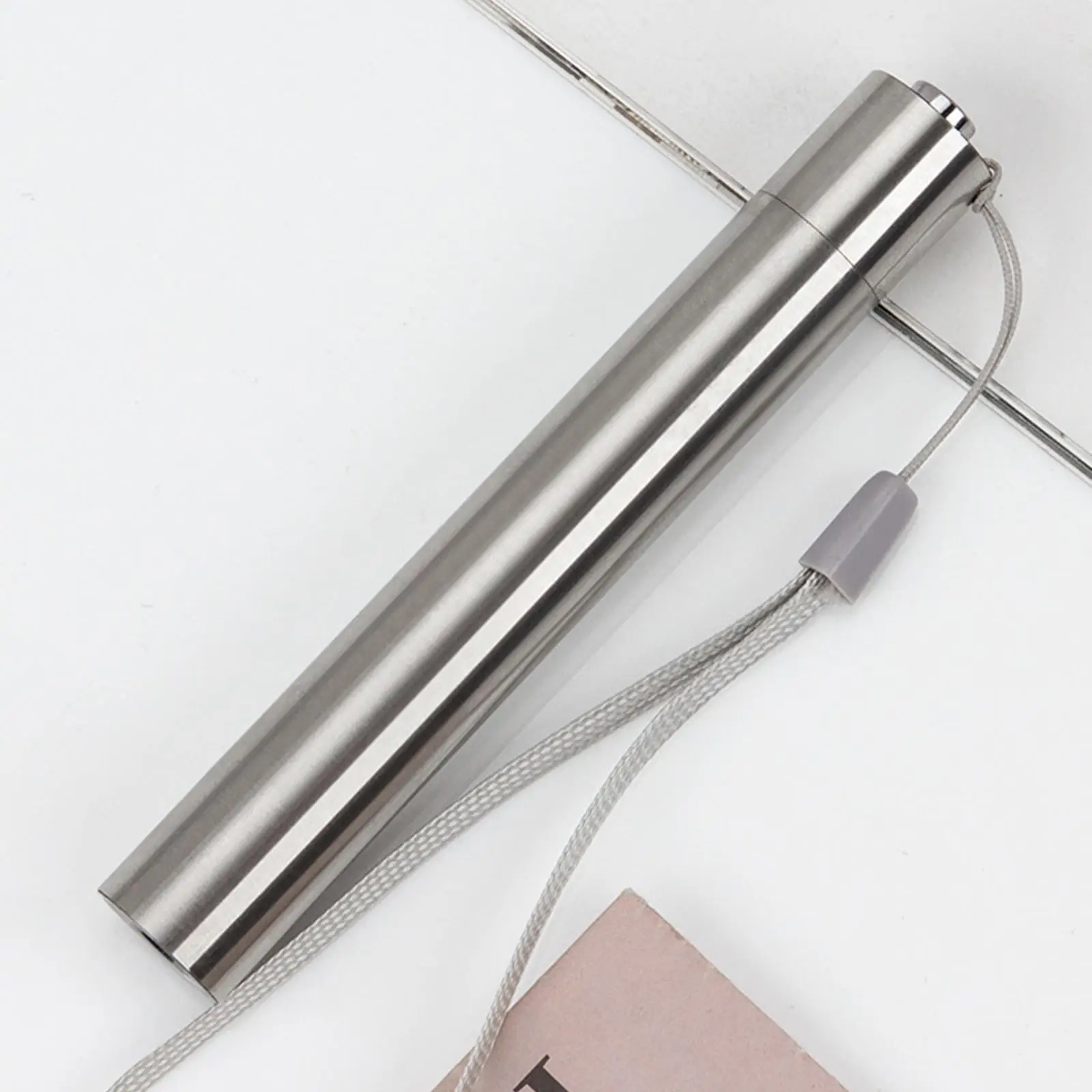 Handheld Lamp Flash…