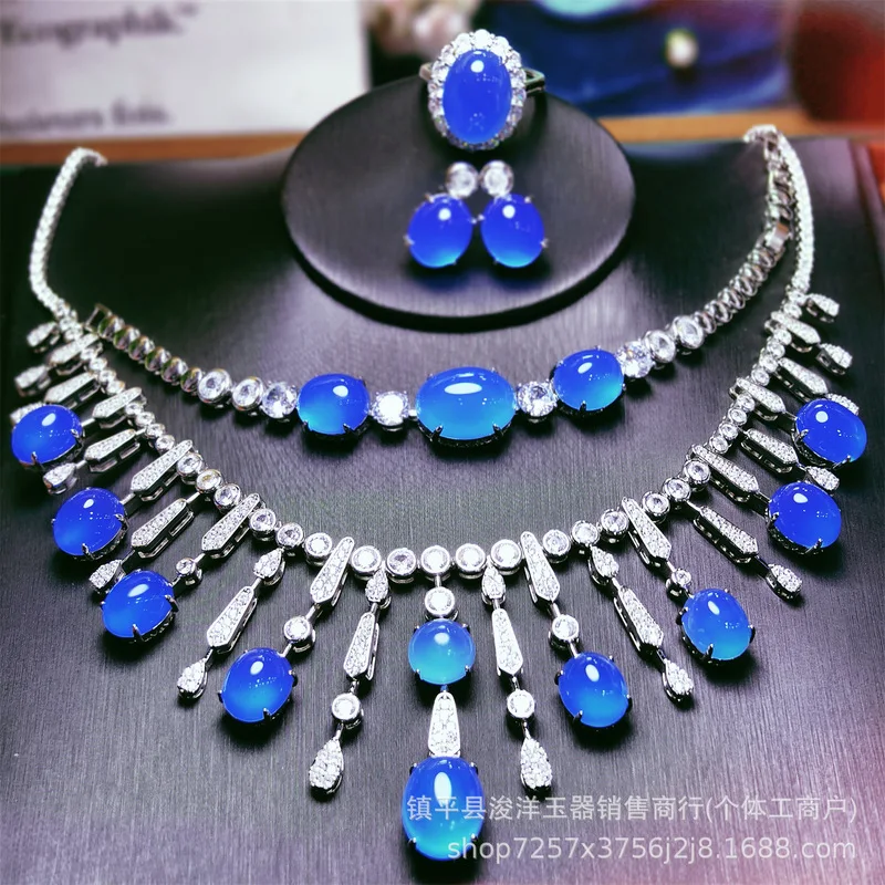 Fashionable women's ice jade imperial green chalcedony agate jadeite evening style dual-use jadeite color necklace