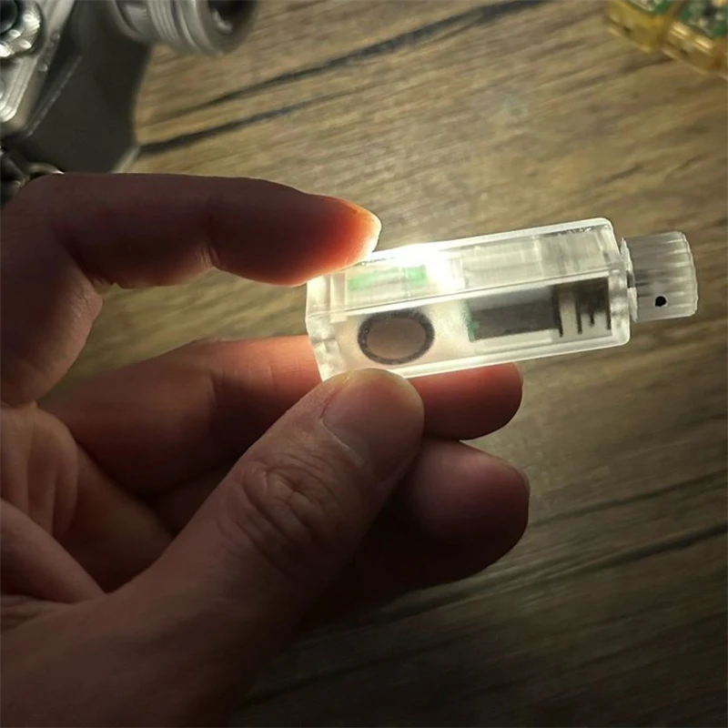 

Самосветящийся спиннер для пальцев EDC PEI — игрушка для снятия стресса PEI, подходящая для снятия стресса СДВГ и тревоги.