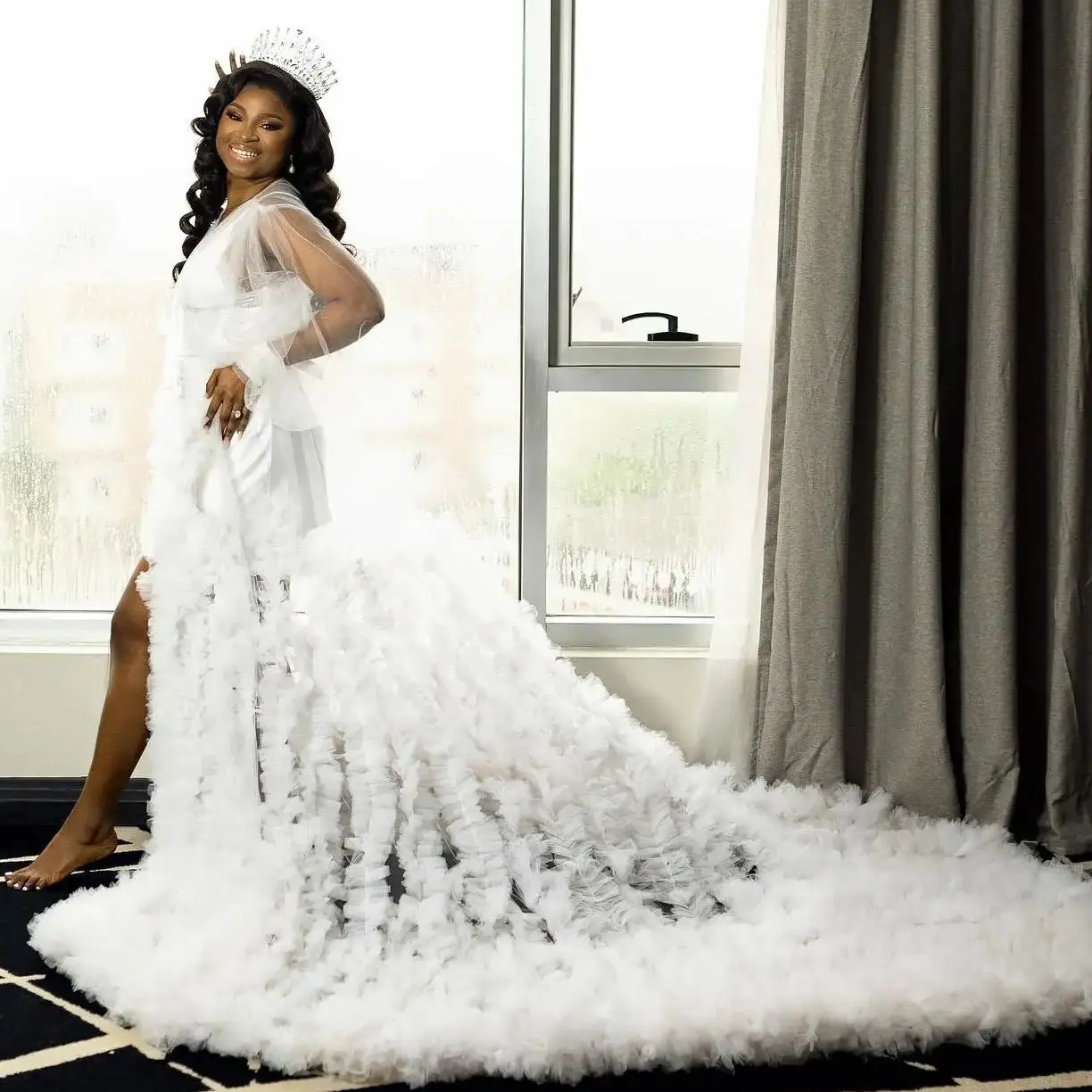 

White Wedding Robe Maxi Bathrobe Lingerie Women Gowns Customized Pajamas Photo Shoot Birthday Bride Wed Fluffy Party Sleepwear