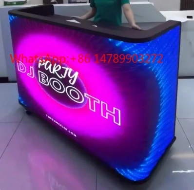 Factory Wholesale P2.5 LED Mirror Poster WiFi Control Shopping Mall Indoor Advertising Screen