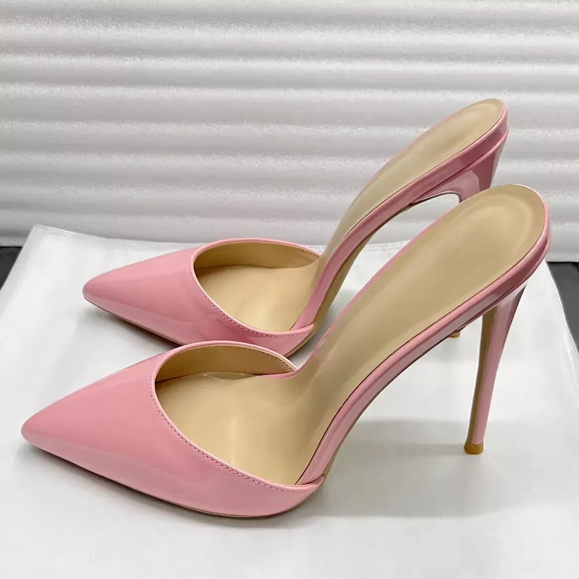 

pink Lacquer leather glossy surface Slippers Pointed Toe Stiletto Sexy Slip-On Luxury Bling Shoes Hot Fashionable High Heels