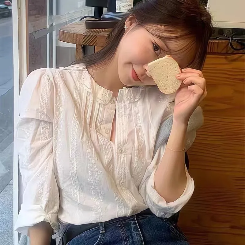 

Chic Korean Sle Lace Trim Single Button round Ne irt Women's Spring Summer Ele Gentle Faionable Long Sve irt