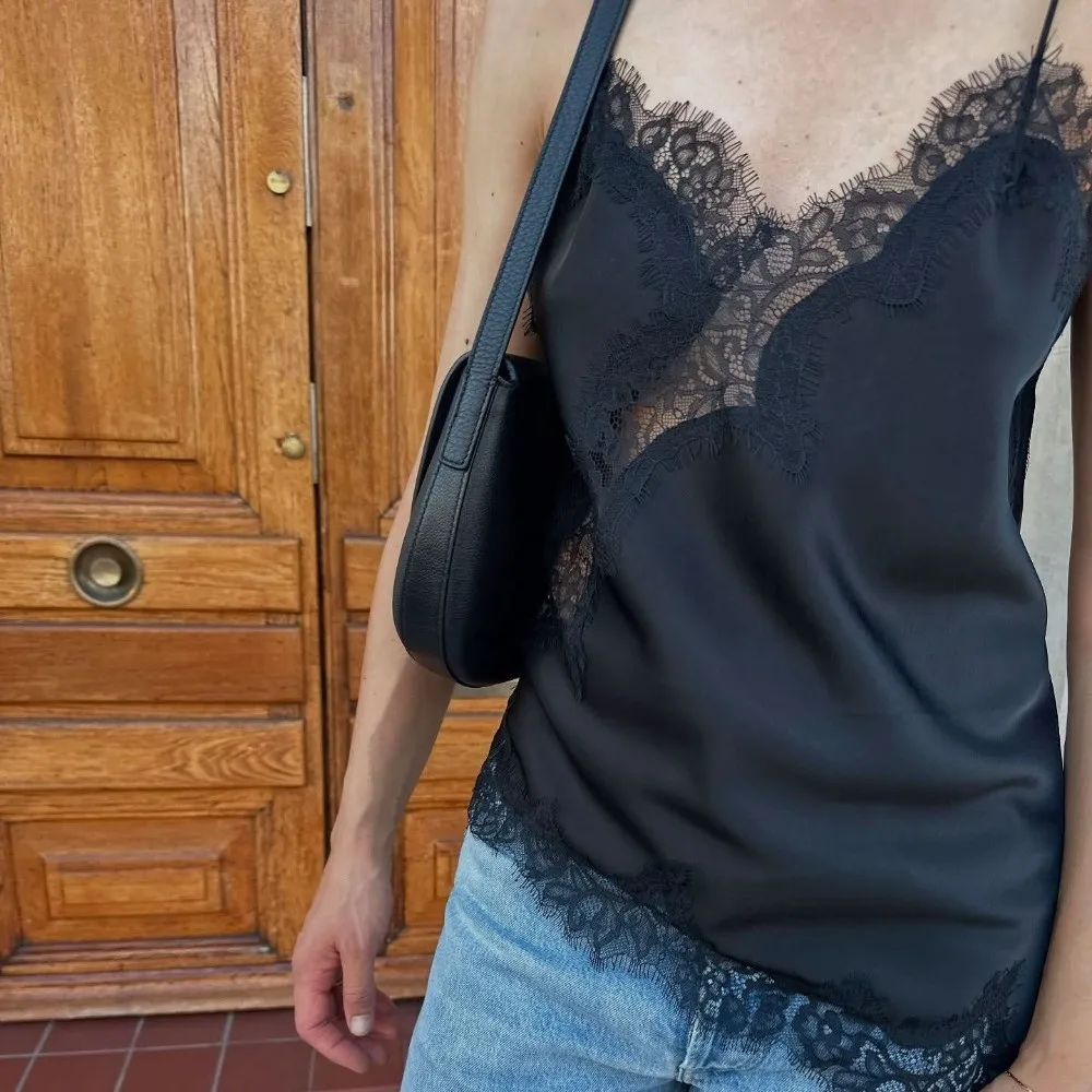 Kausalen Lose Spitze Leibchen Backless Sexy Unregelmäßige Crop Tops Französisch Stil Ärmellose Hosenträger Weste Streetwear
