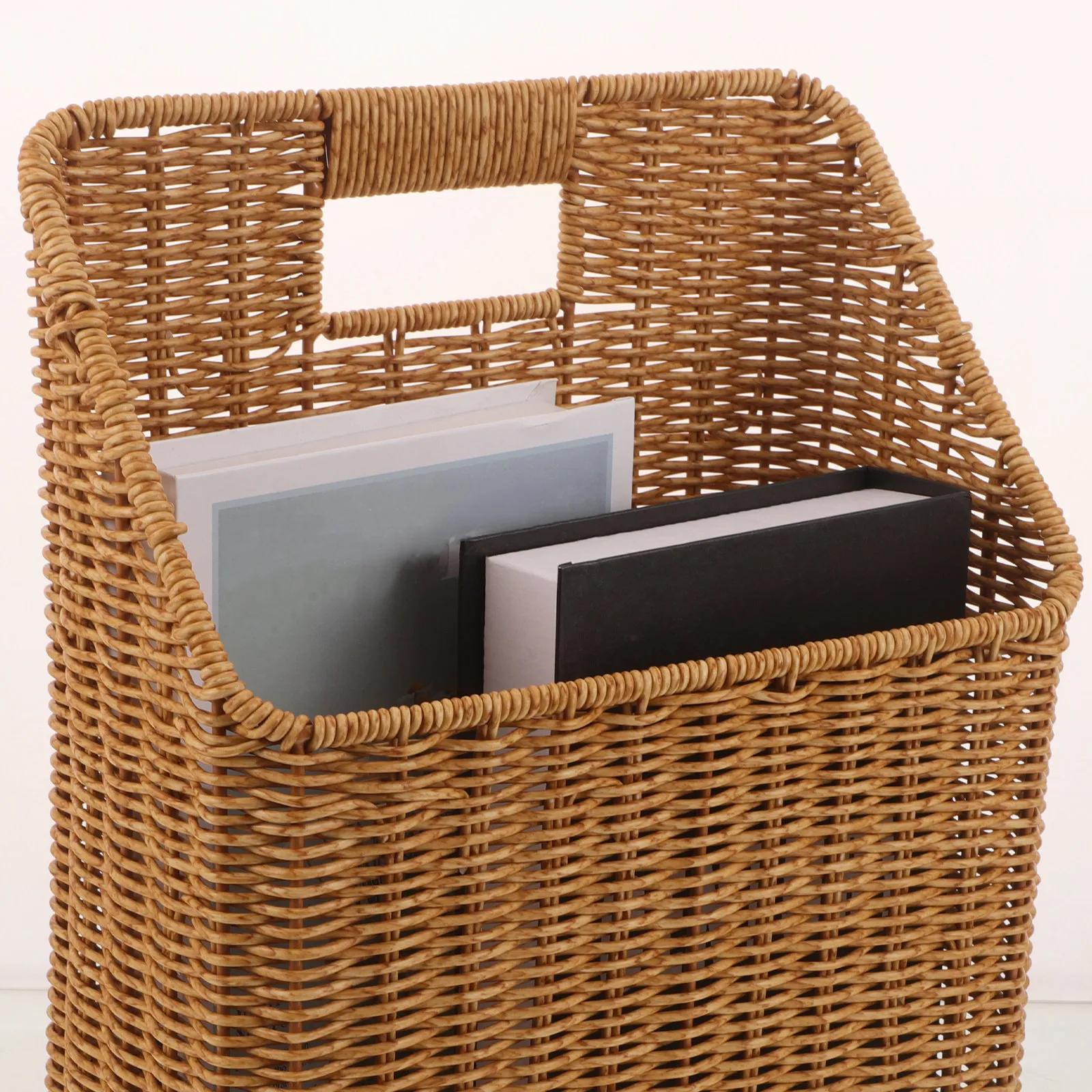 壁掛け式籐製収納バスケット、本やタオル、バスルーム用品用の編 - Woven Wall Basket のレビューと価格