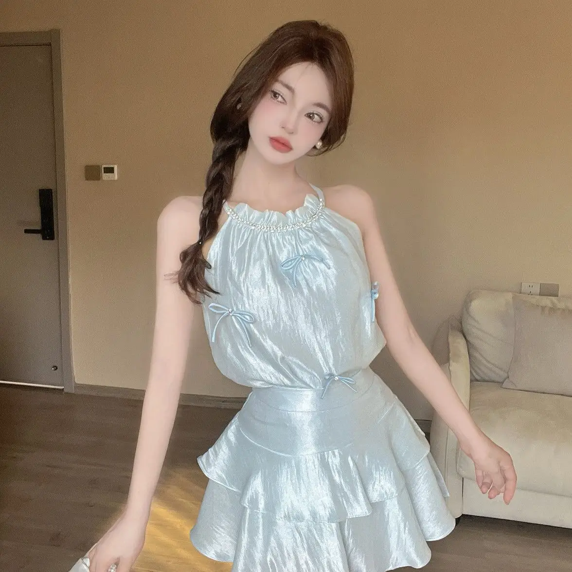 Two Piece Set Sweet Bow Diamond Hanging Neck Strapless Sling High Waist Ruffled Cake Skirt Rhinestone Halter Satin Crop  Suit