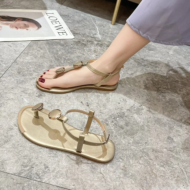 Women Sandals 2024 New Summer Casual Flat Sandals Flip Flops Luxury Designer Fashion Shoes Women Open Toe Daily Sandals Women