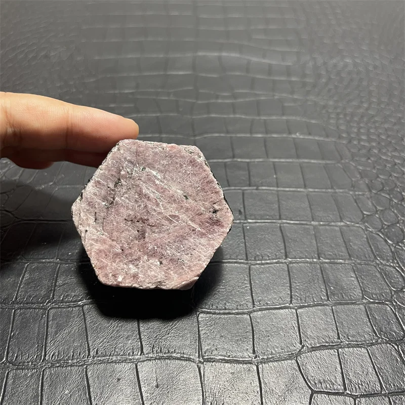 53MM Natural Unheated Red Sapphire Corundum Facet Rough Specimen Mnerals Healing Aquarium Gravel Fish Tank stones