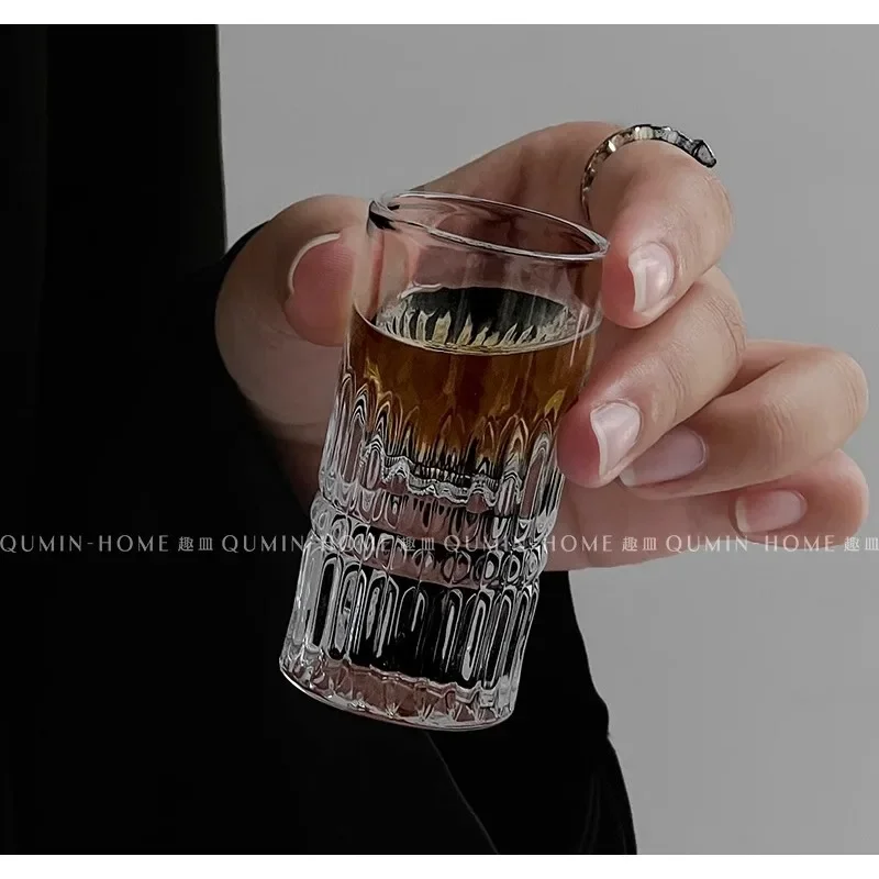 

Vintage European Style Relief Glass Cup Household Engraved Glass Cups Iced Tea Mug Transparent Fruit Juice Goblet