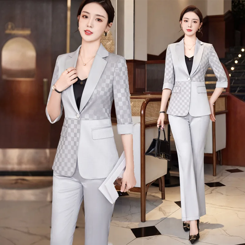 Plaid Suit for Women Spring/Summer 2023 New Professional Temperament Goddess Style High-End Fashion Slim Fit Small Suit