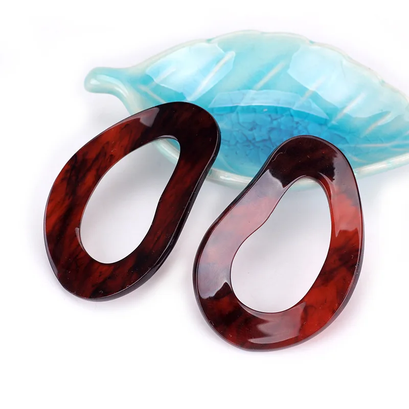 

New fashionable acetate geometric stud earrings for women