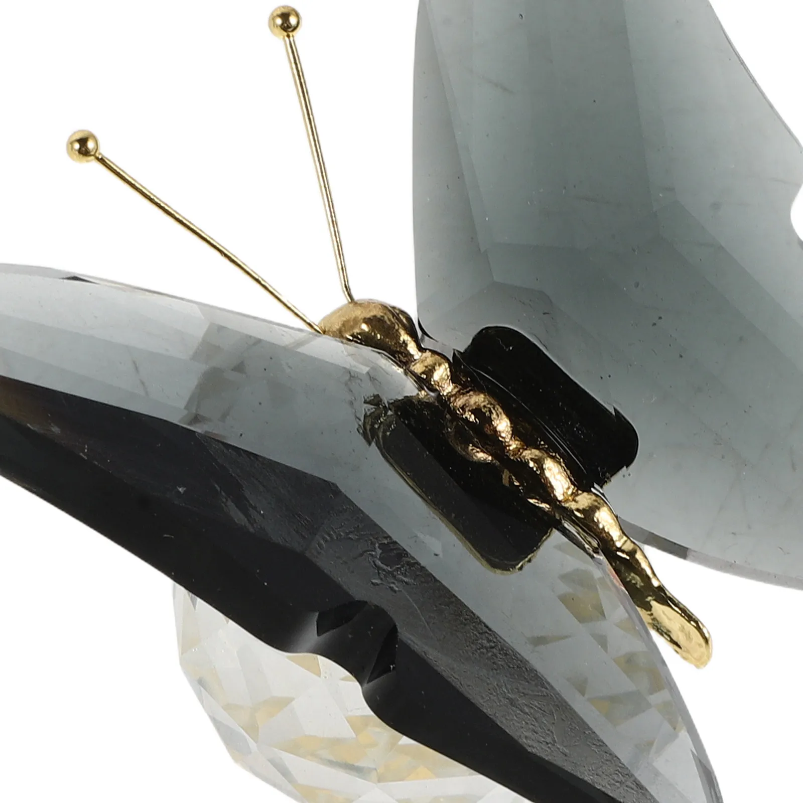 Glass Butterfly Paperweight Sparkling Crystal Butterfly Ornament with Stable Ball Base for Office Desk Paperweights Table Decor