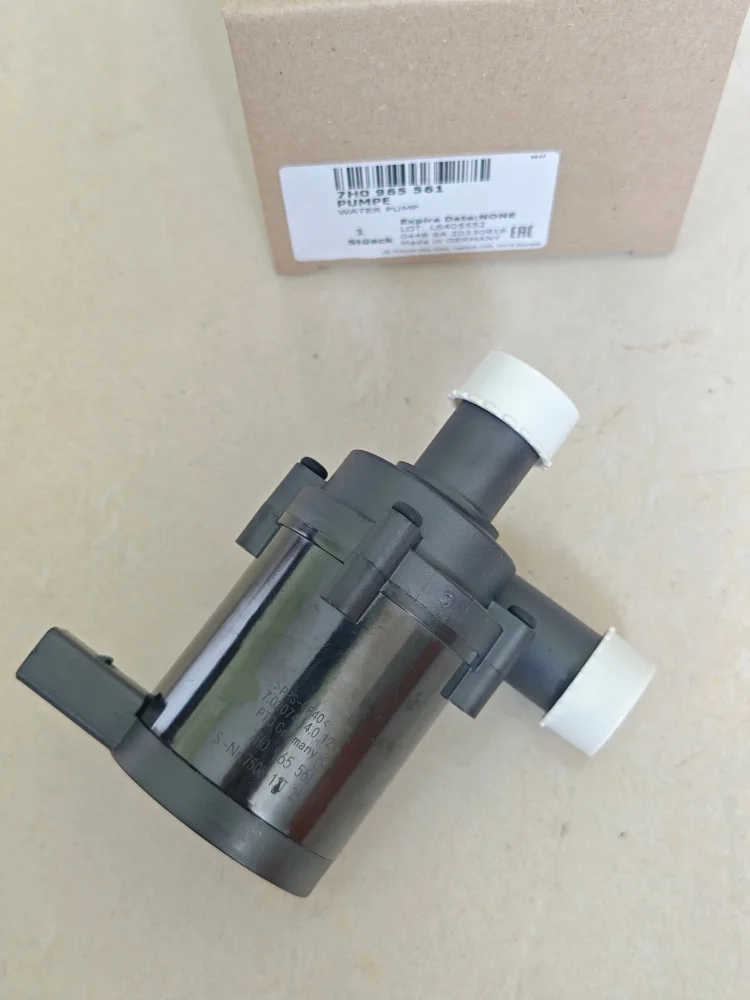 

Премиум 7H0965561 Оригинальный OEM вспомогательный водяной насос 7H0 965 561 для VW Amarok Caravel Multivan Sharan