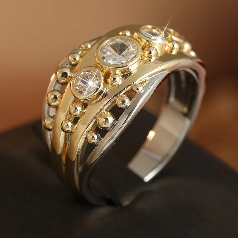 Damenmode-Ring, vergoldet, ausgehöhltes Design, mit synthetischem Zirkon besetzt, für den täglichen Gebrauch, für Partys, Freizeitschmuck