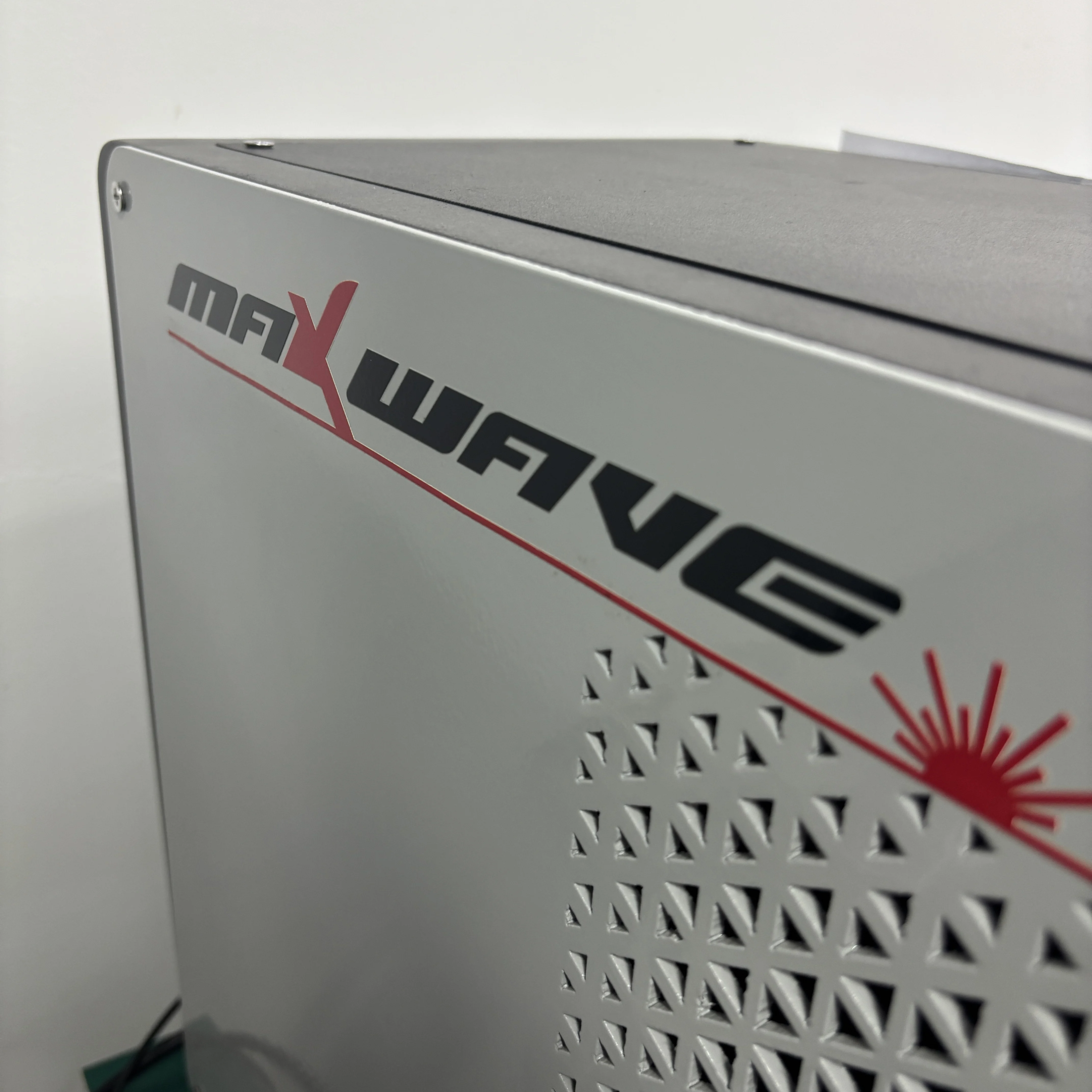 

Laser jewelry welding machine Maxwave perfect for custom jewelry