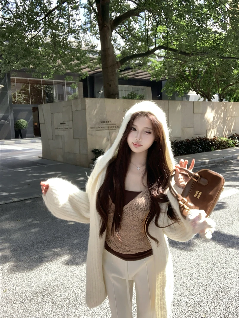 

Soft Wind Casual Knitted Hat Long Sleeve Women's Set Autumn Winter High Waist Wide Leg Pants Two-Piece Suit Fashion Ensemble