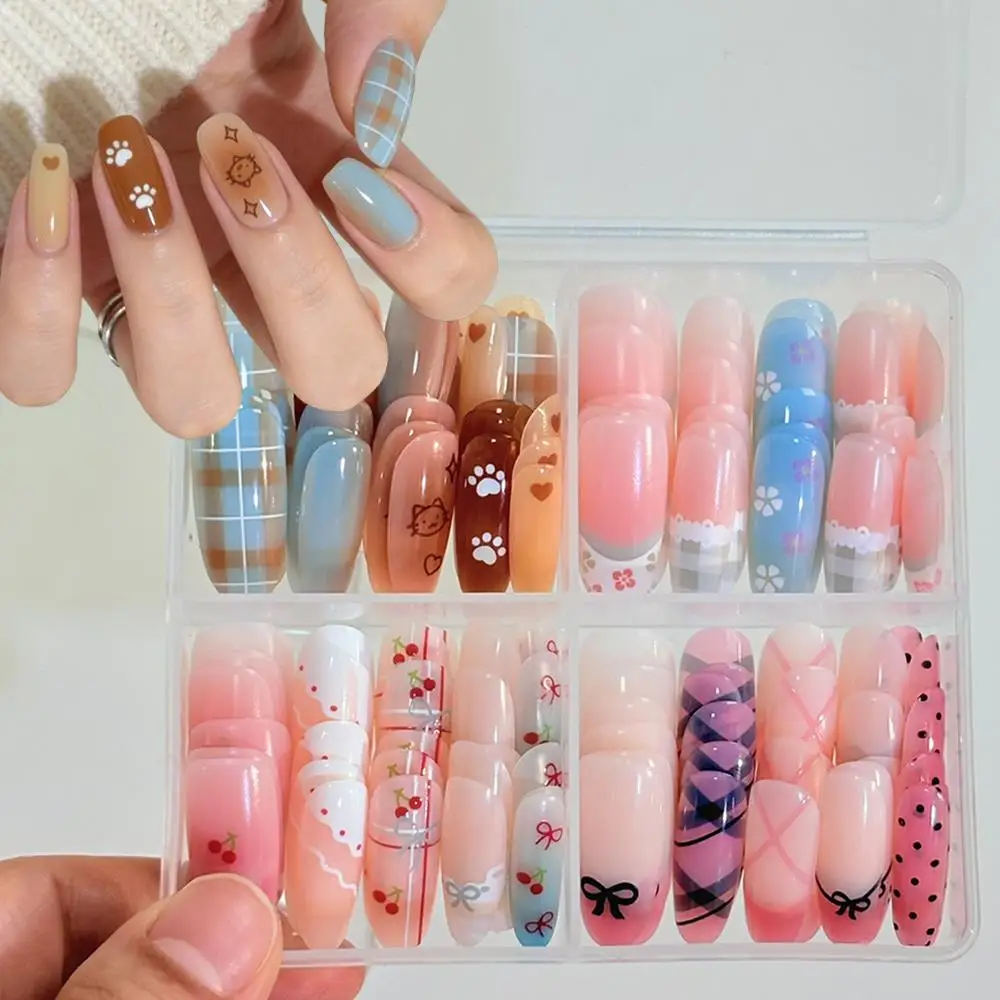 120 Stück Kawaii Karierte und Gepunktete Französische Kunstnägel Mittellange Ovale Aufklebenägel Frühlingsblumen-Kirschmuster Tragbare Falsche Fingertips 1