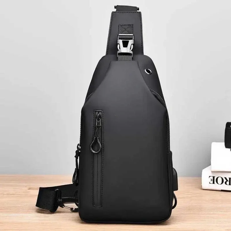 

Men Bag Fashion New Solid Color Men Chest Bag Outdoor Casual Fashion One Shoulder Crossbody Bag Nylon USB Charging Shoulder Bags