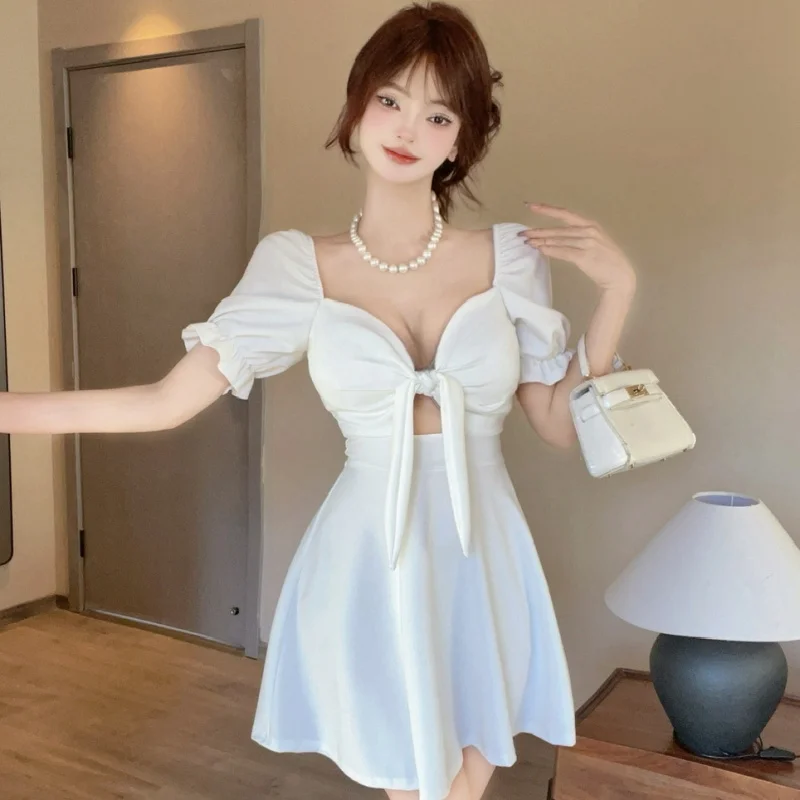 Hot Girl Sexy Cute Lace-up Low-Cut Hollow-out Navel Short Skirt Large Swing Short Sleeve Dress