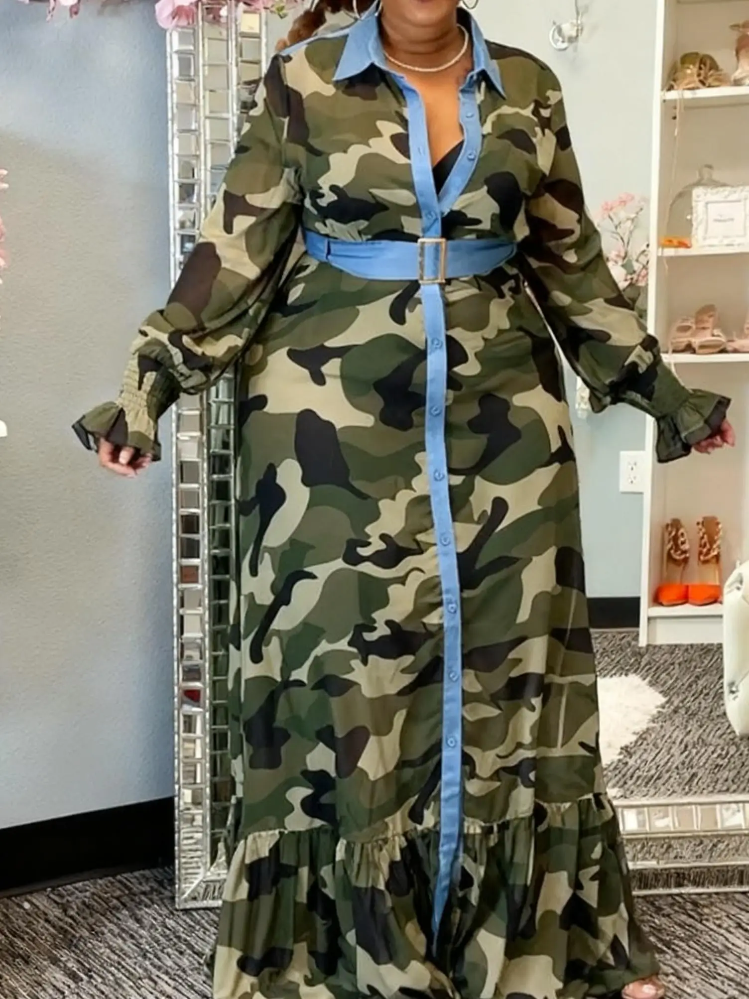 Robe ceinturée grande taille à imprimé camouflage patchwork