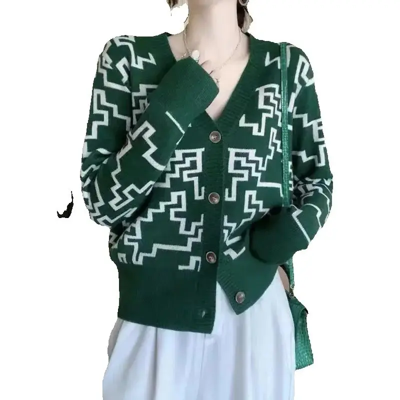 

Autumn Winter Short Cardigan Sweater Women2024 New Fashion Loose Casual Knitwear V-Neck Pure Colour button Outerwear Female
