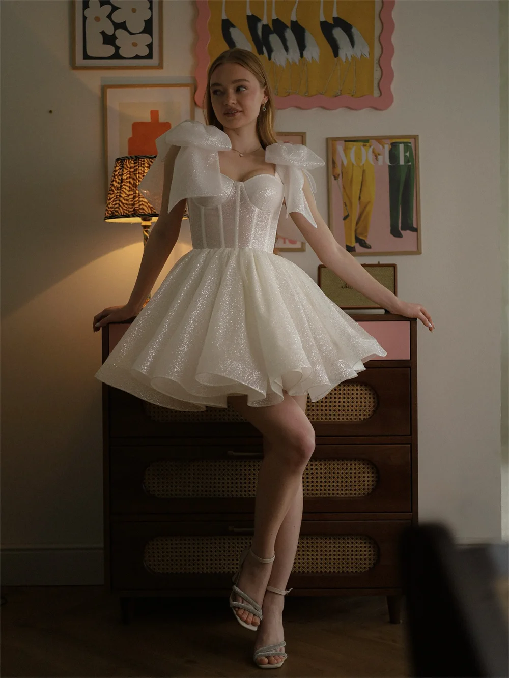 Cathy personalizado branco glitter vestido de baile vestidos de baile alças arco sem mangas vestidos de noiva espartilho mini noite formal 2025