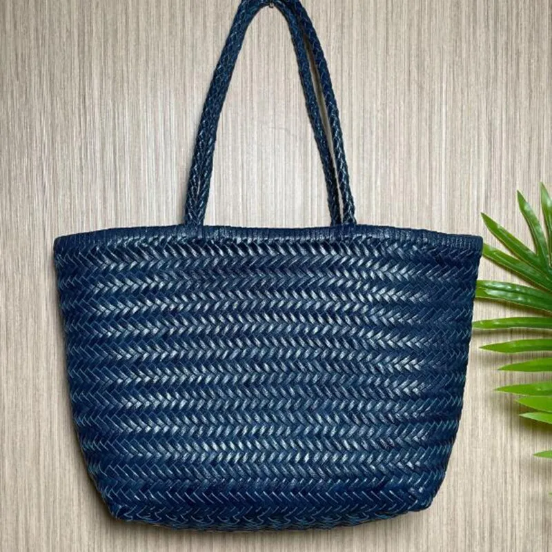 Vintage Shopping Bag First layer cowhide woven bag Genuine Leather Woven casual vegetable basket bag +Casual Woven Inside Bag