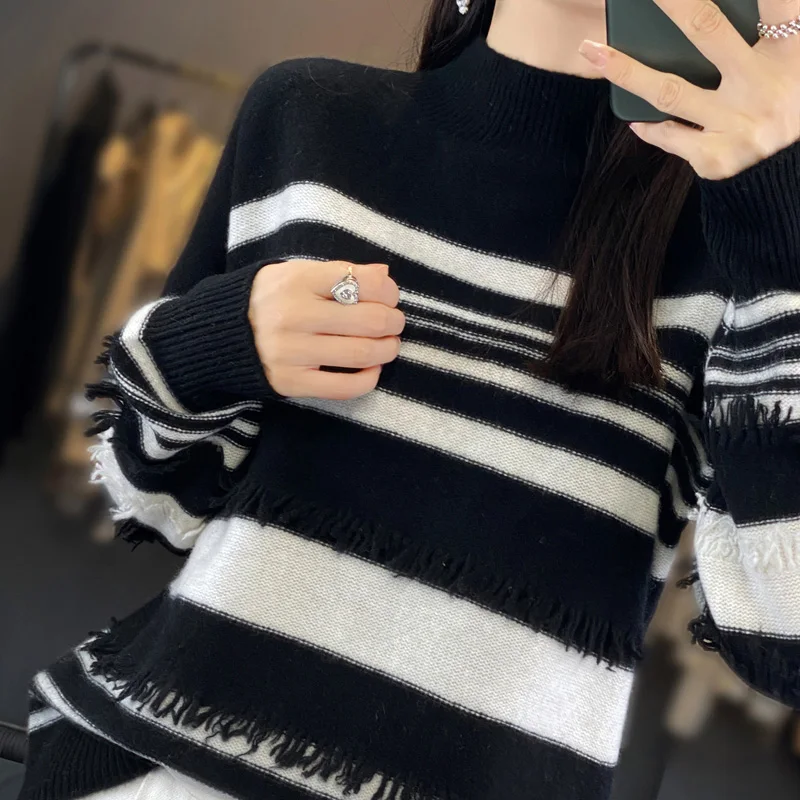 سترة صوف نسائية بأكمام طويلة وياقة شبه عالية سترة مخططة محبوكة فضفاضة وناعمة عالية الجودة