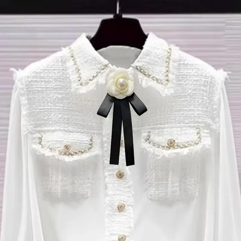 جديد أسود ربطة الشريط القوس بروش النسيج زهرة الكاميليا بروش دبابيس خمر حفل زفاف دبابيس للنساء اكسسوارات