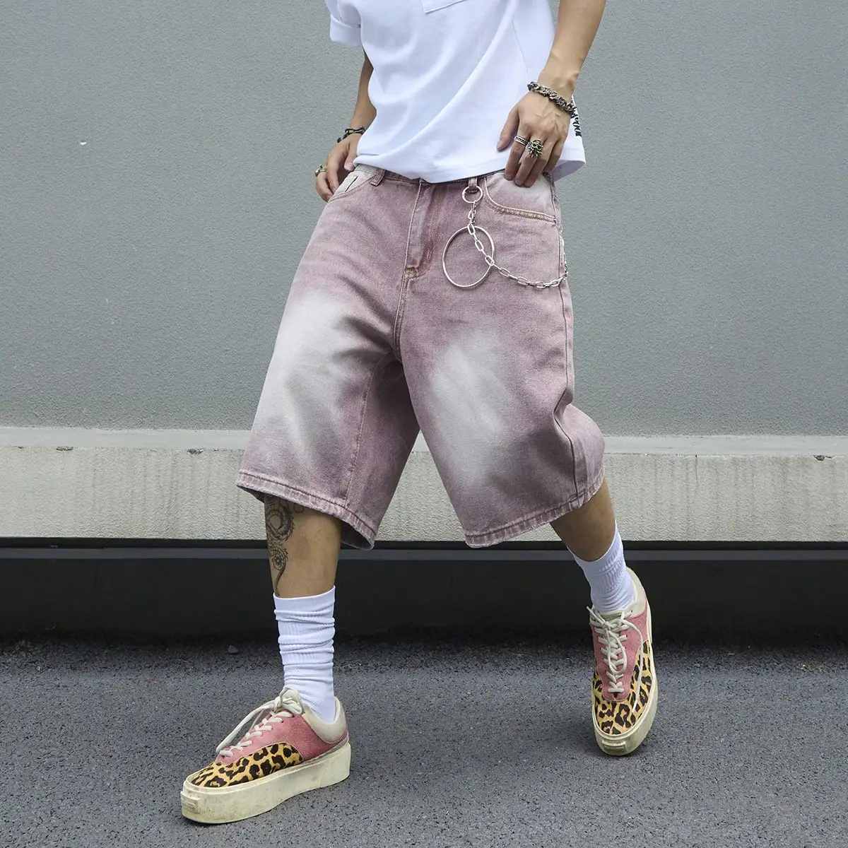 Men's Pink Gradient Denim Shorts Vintage Wash Baggy Jorts Wide Leg Streetwear Oversized Knee Length Summer Shorts Y2K Fashion