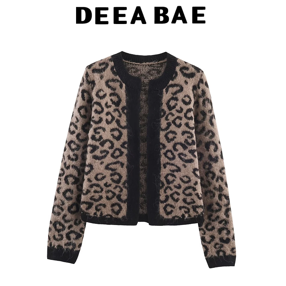 

DEEABAE Women's winter new fashion versatile round neck animal pattern jacquard knitted cardigan sweater jacket