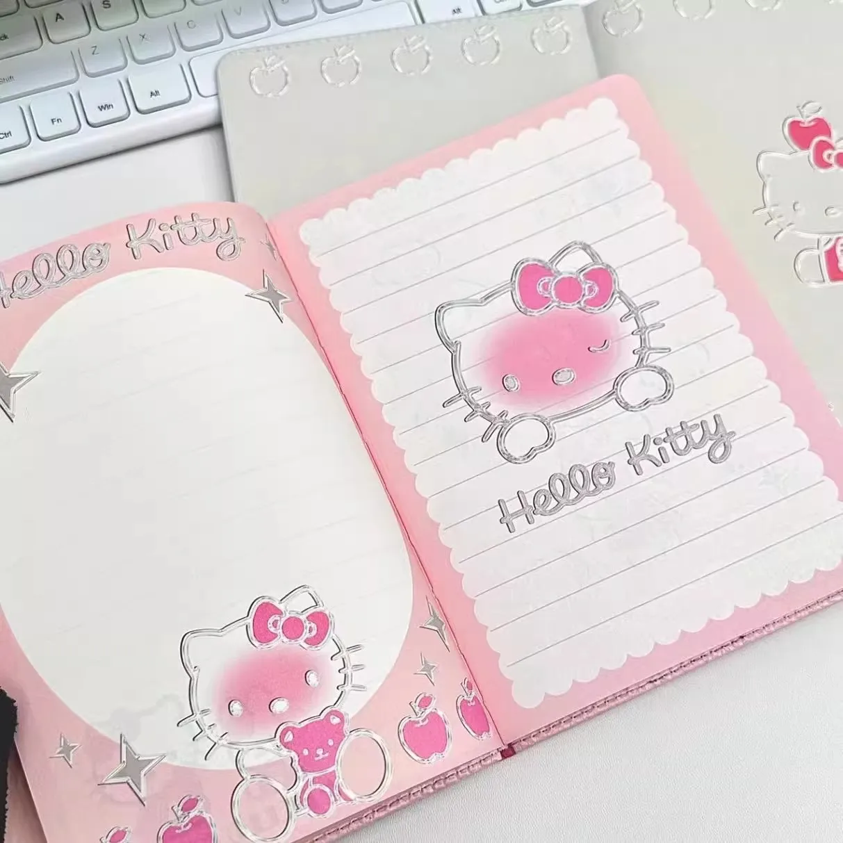 Sanrio Hello Kitty A5 โน้ตบุ๊คการ์ตูนน่ารักโน้ตบุ๊คนักเรียน Kawaii ไดอารี่การเรียนรู้เครื่องเขียนสาวของขวัญ