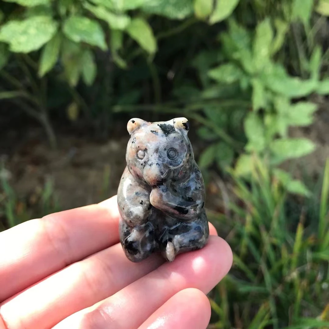 

4cm New Natural Crystals Cartoon Bear Statue Healing Stone Animal Hand Carved Home Decor Mineral Gemstones Craft Figurines Gift