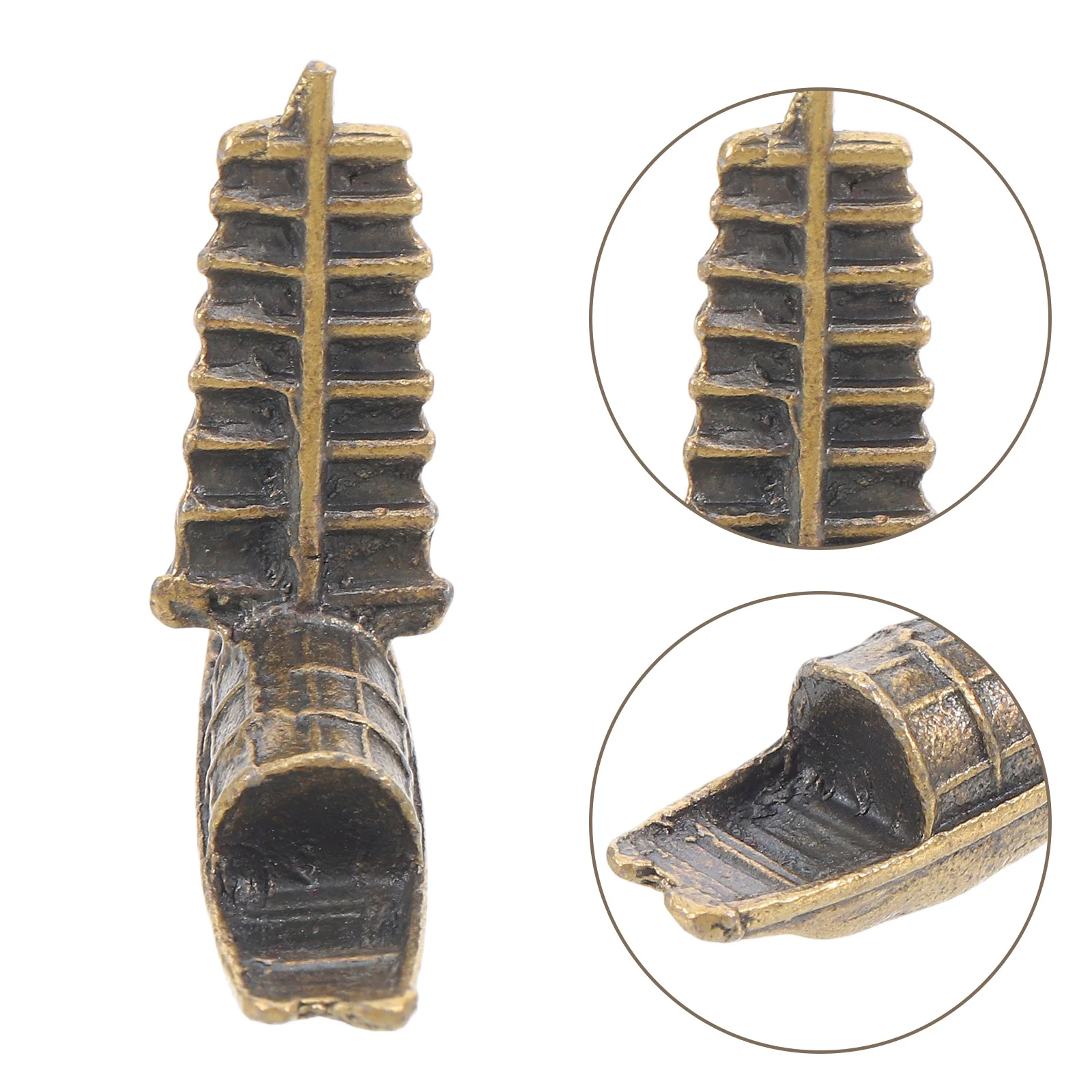 

Vintage Style Mini Boat Ornament for Home Decor Sand Table Accessories Micro Landscapes Bonsai Displays Creative Coastal Theme