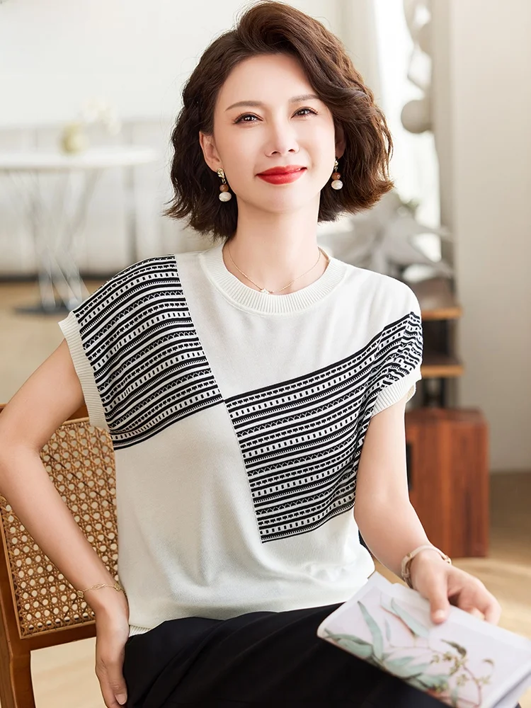 

Chic ort Sve T-irt Set for Young Mothers Mid-aged And ly Women Korean Sle Loose Fit round Ne Thin Top