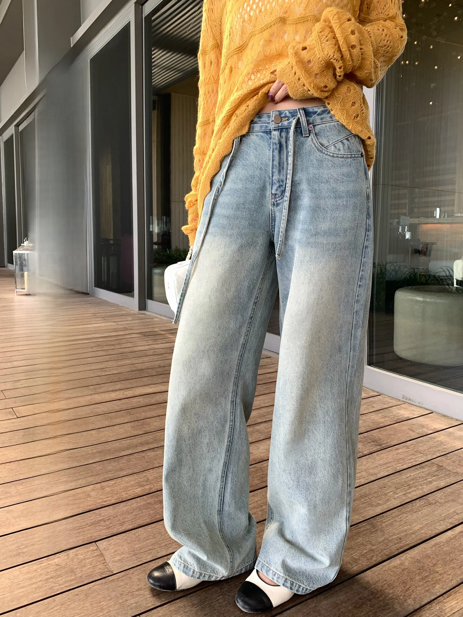

New Arrival Light Blue Drawstring Wide Leg Jeans Women's Casual Style Spring Summer Loose Fit Natural Waist Button Closure