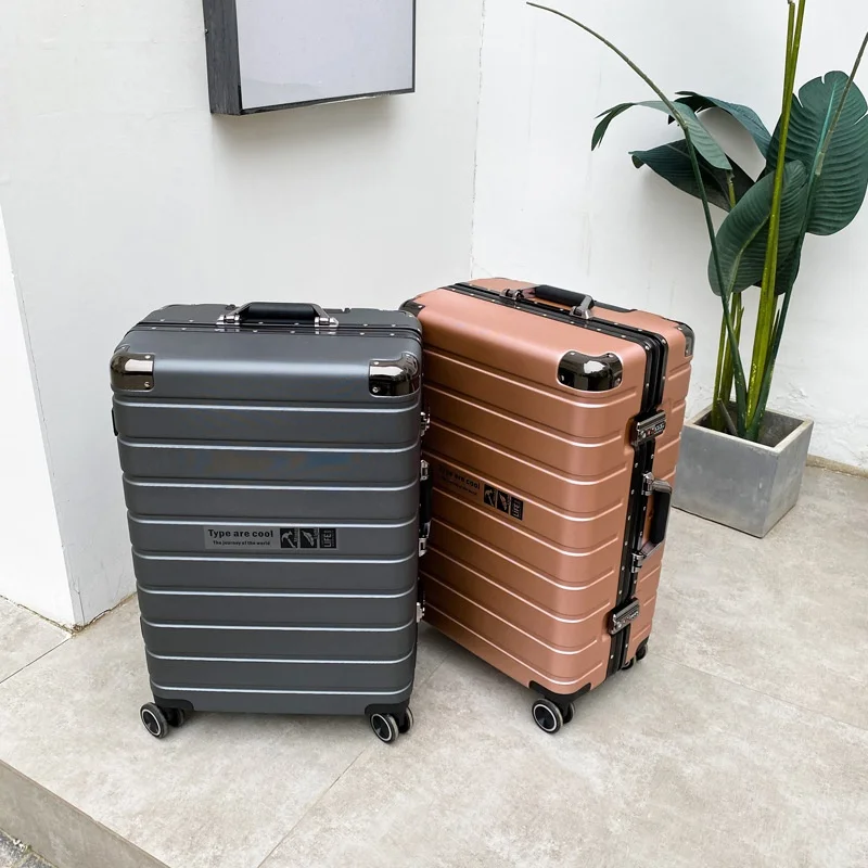 Frosted Duurzame Pc Bagage Aluminium Frame Massief Trolley Case Universele Wiel Reiskoffer Wachtwoord Instaptas Groot Formaat