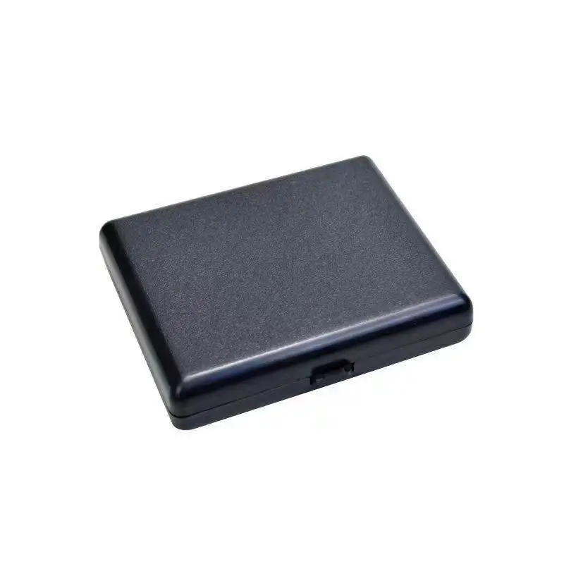 

Ultra-Thin Portable Frosted Individual Packaged Cigarette Box Creative Personality Design Plastic Cigarette Holder from China