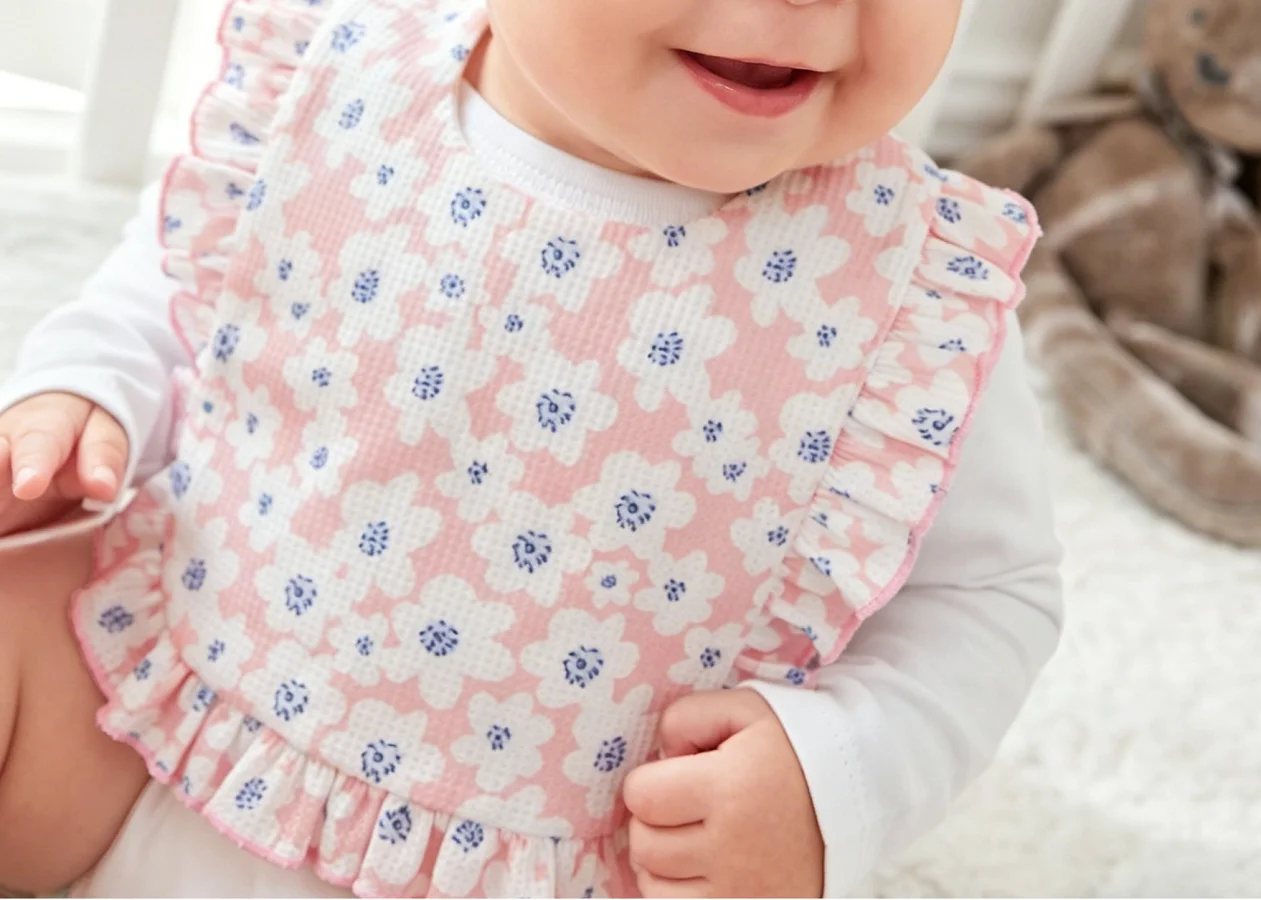 1pc Flower Pattern Comfortable Cute Baby Bib