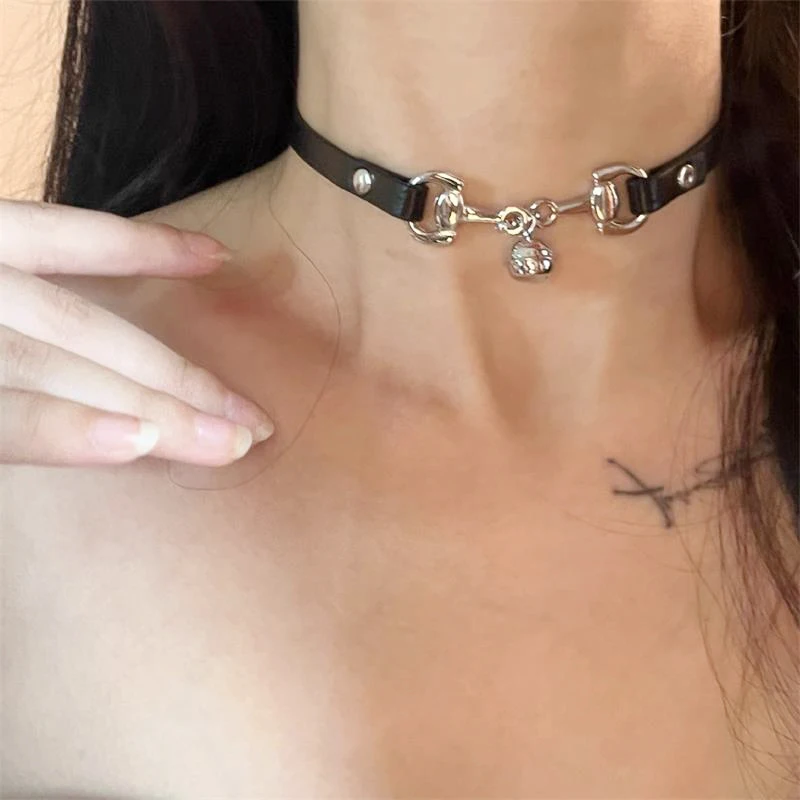 Niche Design Kunstleren Bel Ketting Kraag Schattige Coole Ketting Sexy Choker Hot Girl Accessoire Mode Veelzijdige Sieraden