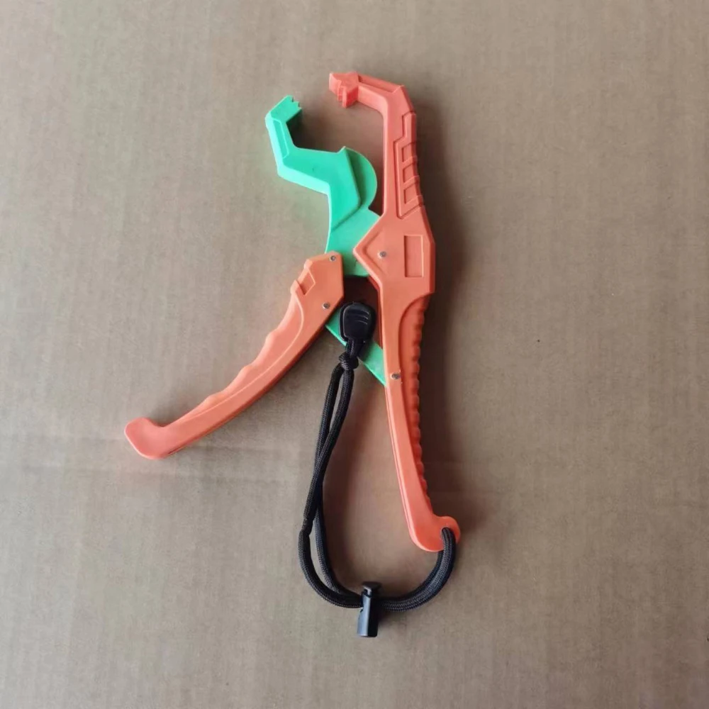 

Plastic Fishing Plier Gripper Fish Lip Grip 4 Color Portable Floating Clamp Fish Body Holder Accessories Tool