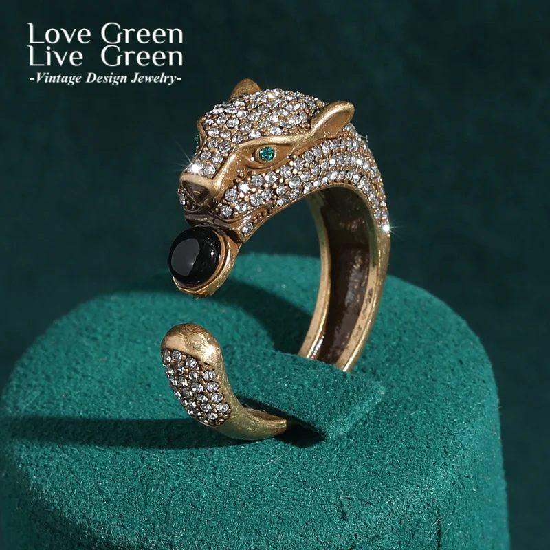 

Vintage Jewelry Antique Gold Color Leopard Ring Goth Rhinestones Adjustable Accessories For Women Valentine Day Girlfriend 2025