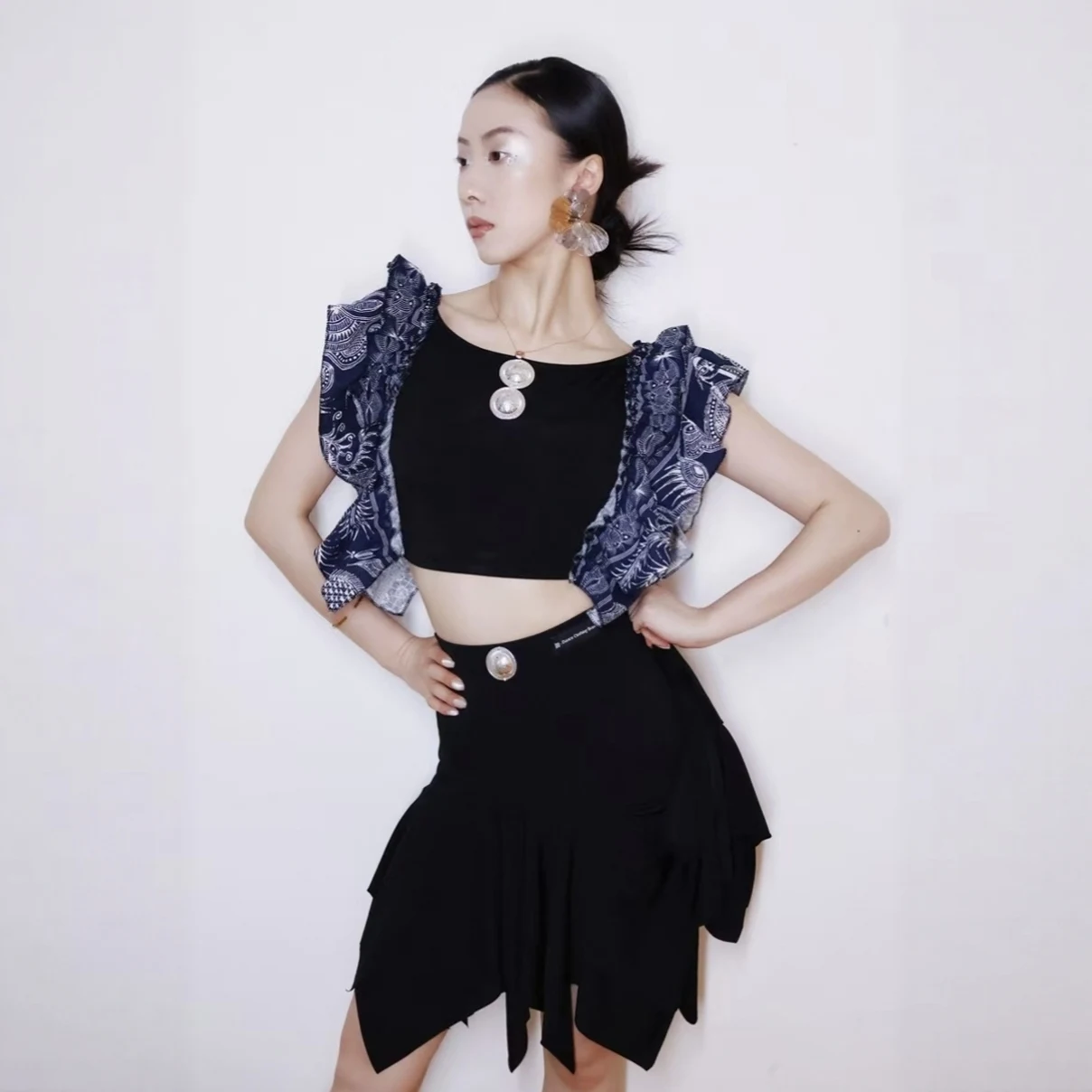 

Latin Dance Practice Clothes Women Sleeveless Short Tops Irregular Skirt Rumba Samba Dance Performance Costume Adult DNV24177