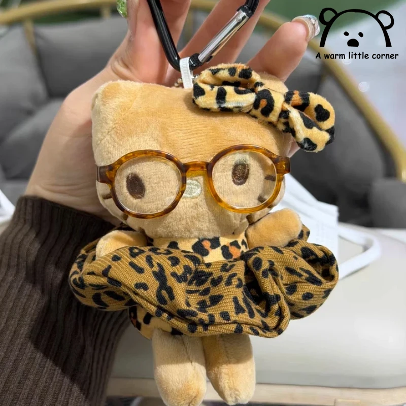 漫画風黒肌ヒョウ柄Ktホットガールドールメガネハート型キーホルダー人形バックパックぬいぐるみペンダントかわいい誕生日プレゼント